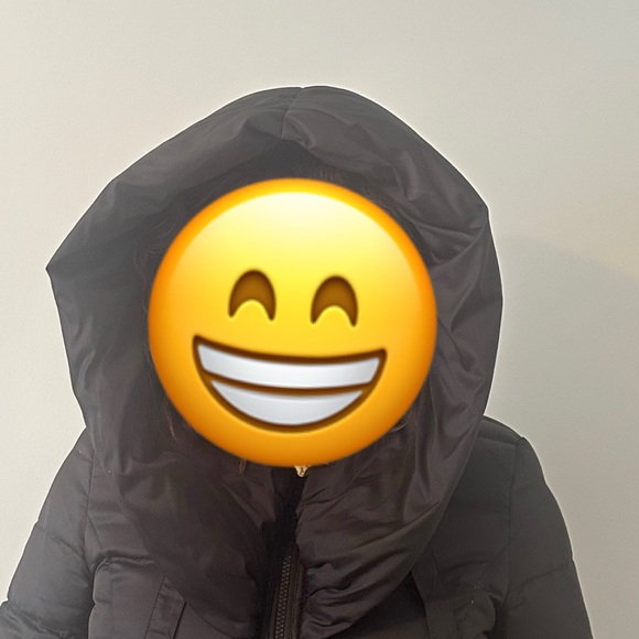 Women’s size medium puffer coat laundry by Shelli regal - Picture 3 of 9